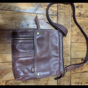 Fossil crossbody purse in brown leather